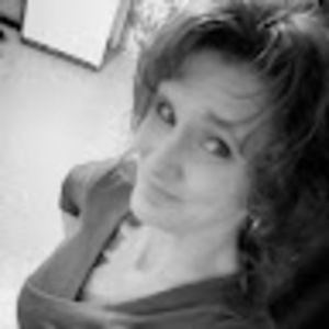 Meet your Posher, Kellie